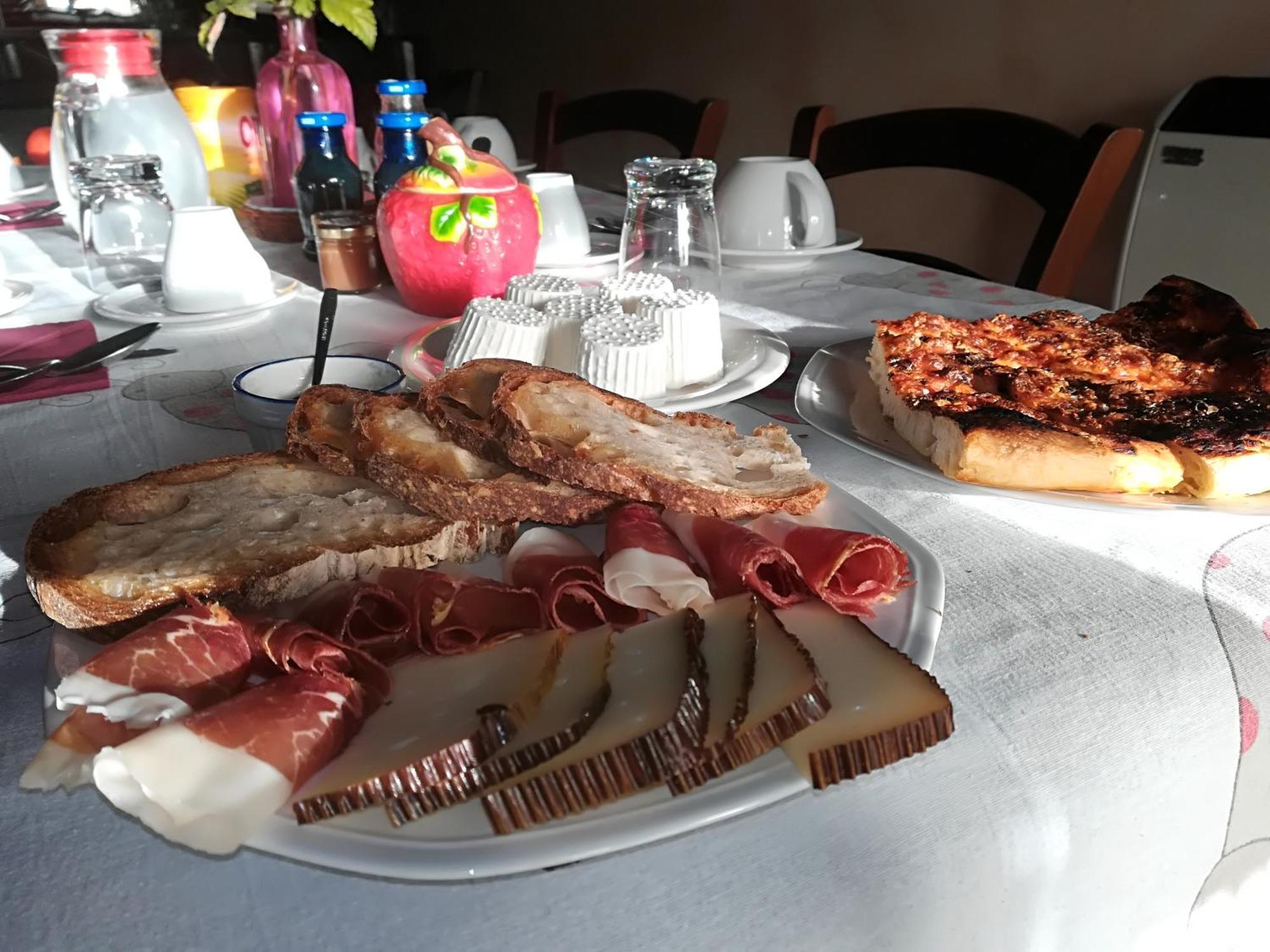 Agriturismo Casa Della Nonna 모르마노 외부 사진