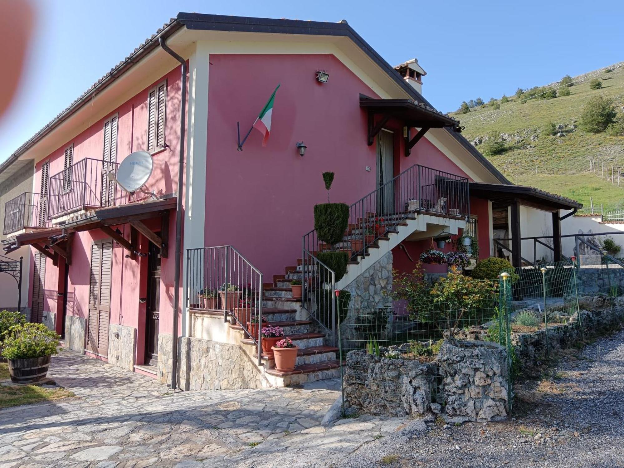 Agriturismo Casa Della Nonna 모르마노 외부 사진