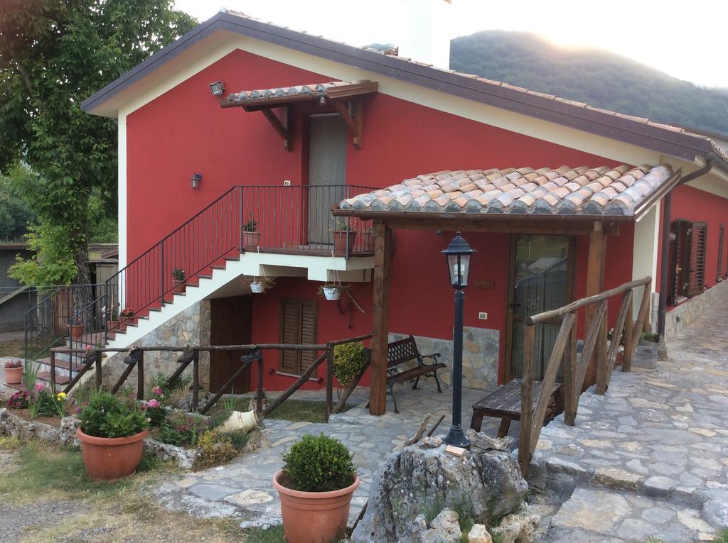 Agriturismo Casa Della Nonna 모르마노 외부 사진